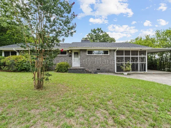 1823 Curtis Dr, North Augusta, SC 29841