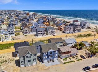 8 Surf Rd, Ortley Beach, NJ 08751