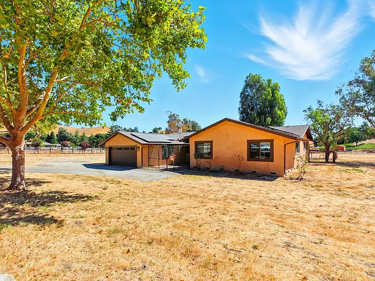 10200 Parrish View Dr — Photo 4