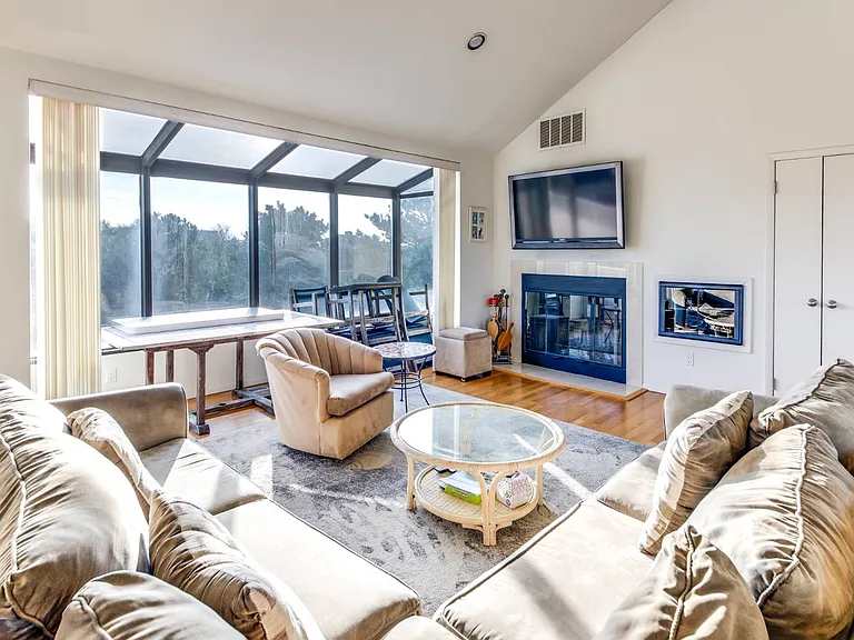5 Mitchell Dunes Ln — Photo 4
