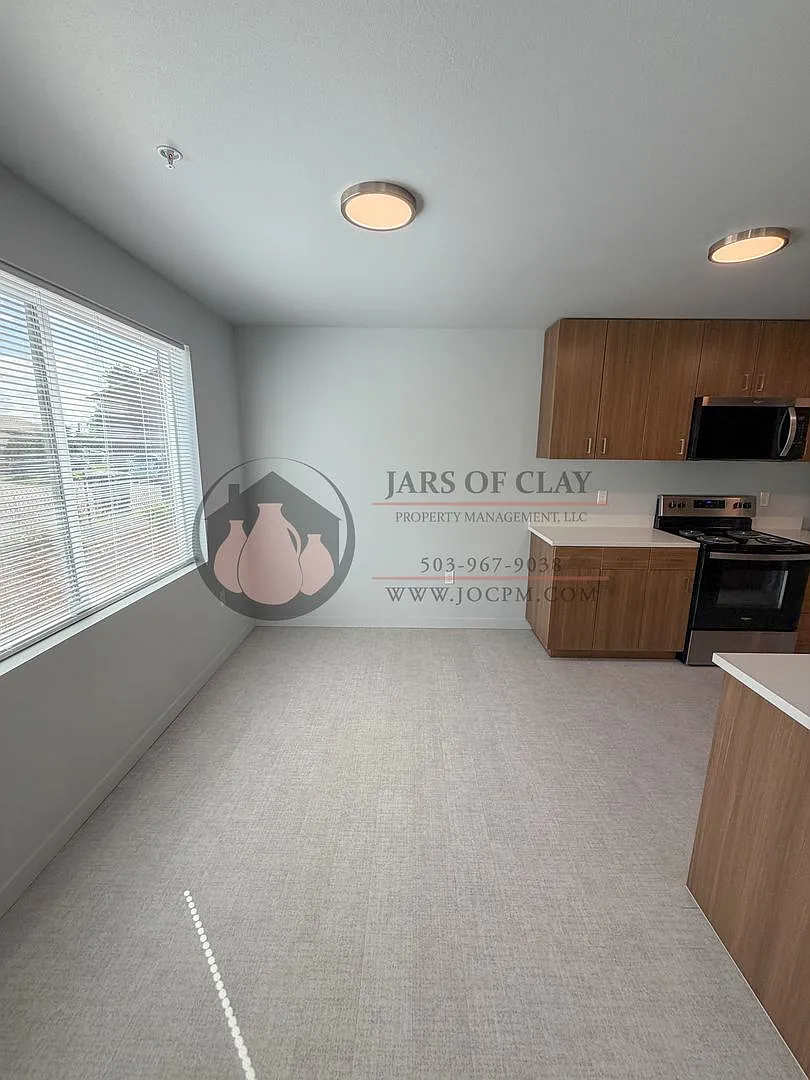 Backus Apartments — Photo 4