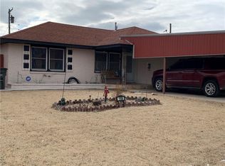 1108 Blackstone Ave, Clinton, OK 73601