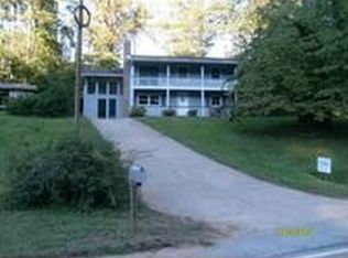 2934 Gumlog Rd, Lavonia, GA 30553