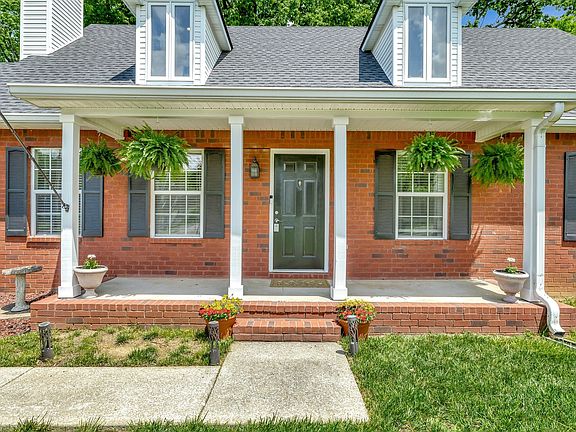 4th image of 5738 Constantine Dr