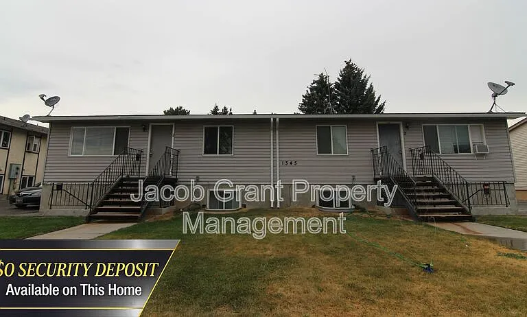 1340 Paul St #4 — Photo 1