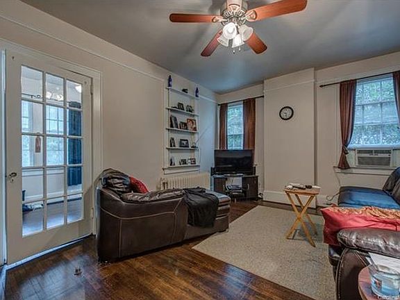 3rd image of 506 S Lee St Unit B