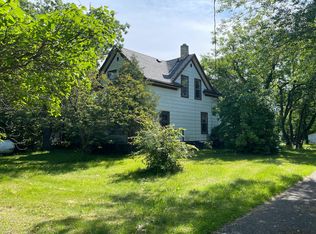 610 N Main St, Badger, MN 56714