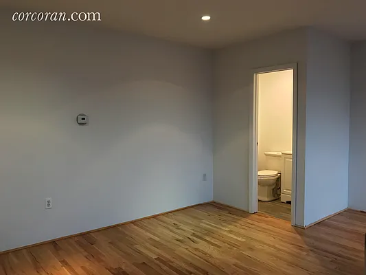 Rented by Corcoran | media 27