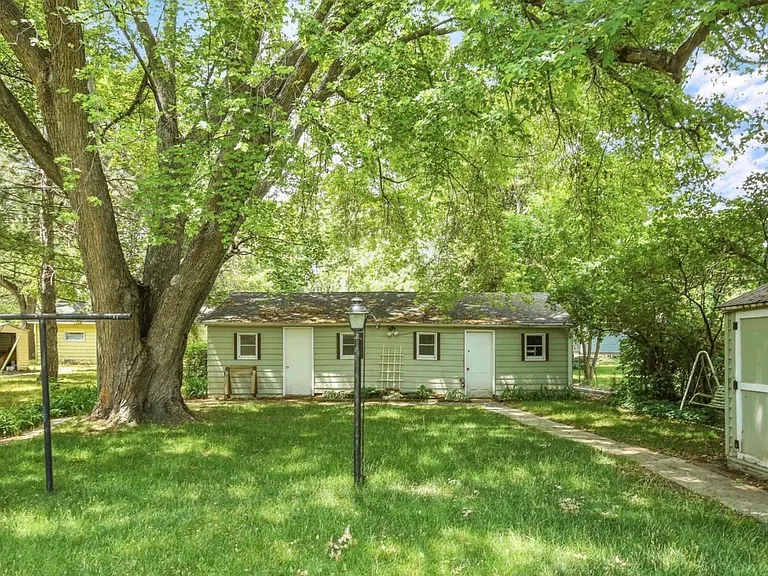 3516 Spain Pl #3516 — Photo 9