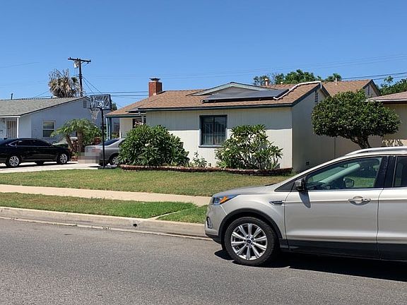 2nd image of 1207 W 186th St