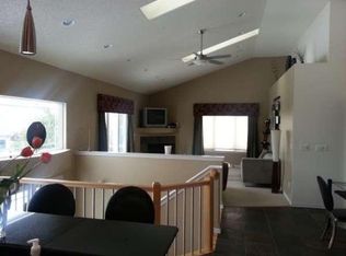 365 Olmsted Ct, Kohler, WI 53044