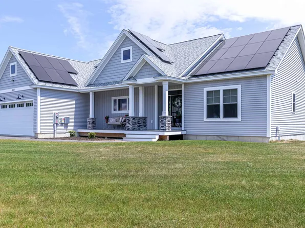 424 Blane Circle #49, Pembroke, NH 03275