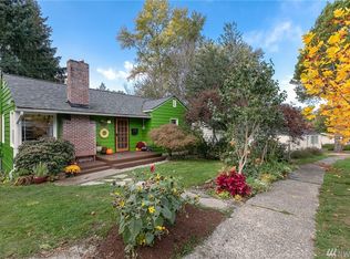 11209 Crestwood Dr S, Seattle, WA 98178