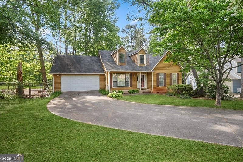 1st image of 529 Julius Dr