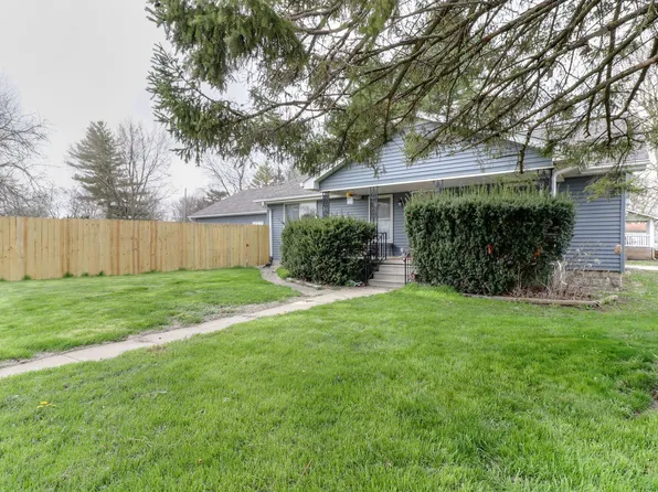 106 Market St, Westville, IL 61883