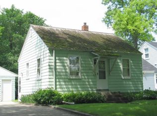 1424 Walnut St, Grand Forks, ND 58201