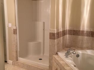 3424 S Hairpin Dr, Quinton, VA 23141