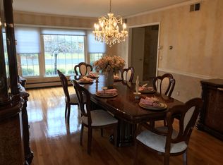 57 Old Crown Rd, Old Tappan, NJ 07675