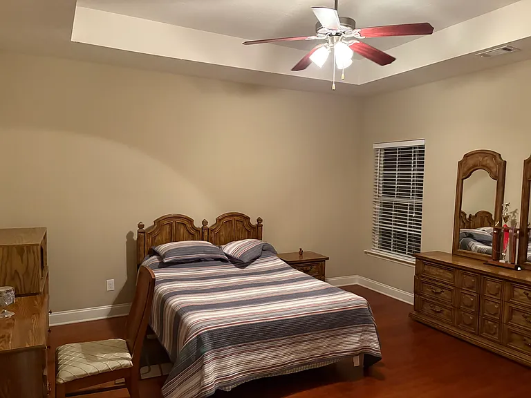 4469 Galway Dr — Photo 4