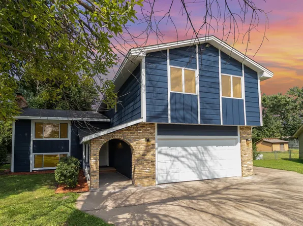 2912 80th Cir N, Brooklyn Park, MN 55444