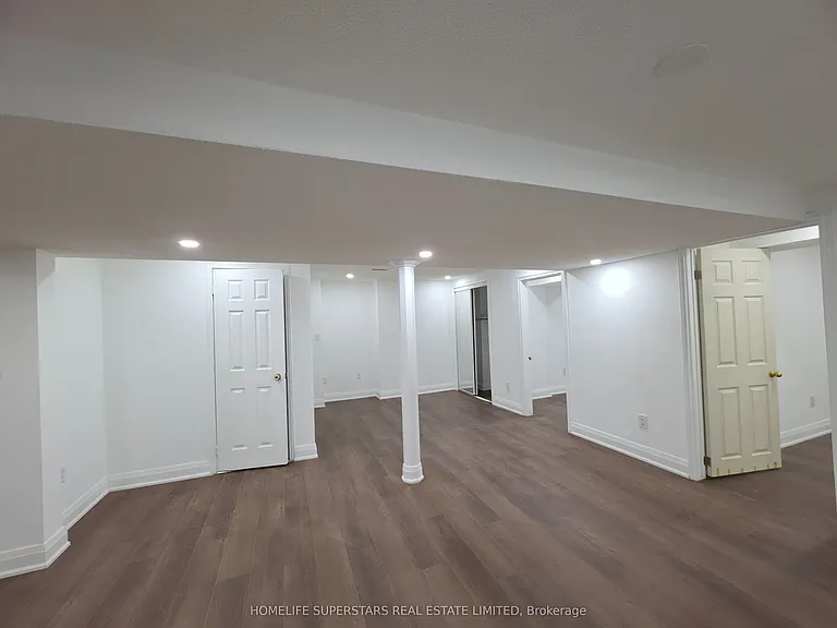 5 Big Moe Cres #BASEMENT — Photo 2