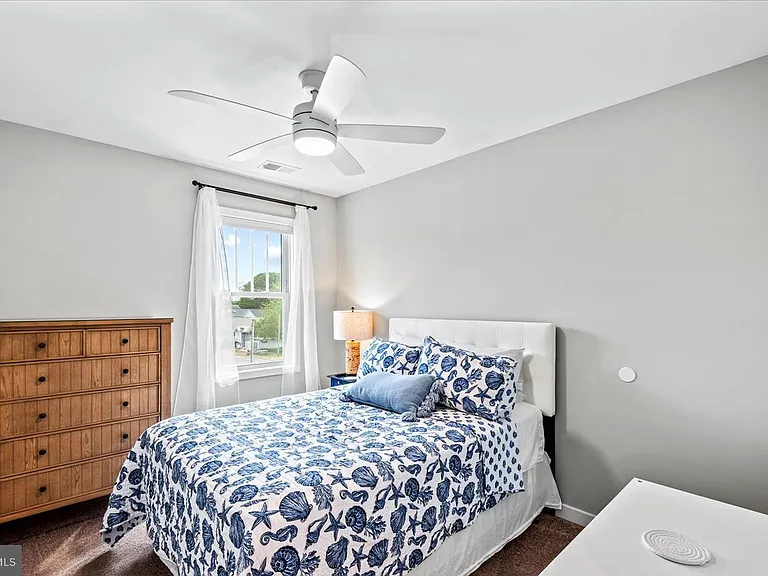 221 Wilder Ave — Photo 20
