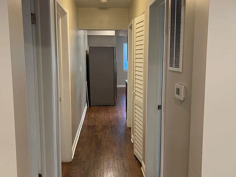 2316 W Arthur Ave #2 — Photo 32