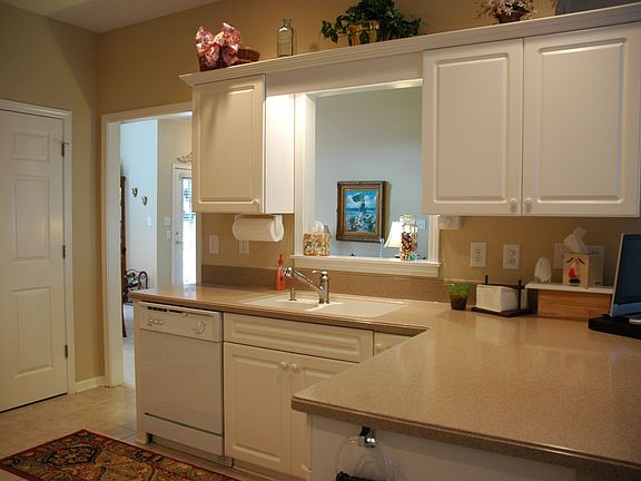 3rd image of 117 Summer Hill Dr
