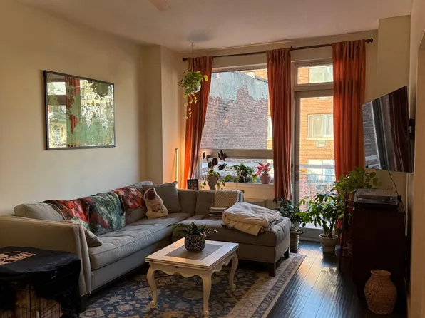 517 West 46th Street image 7 of 8