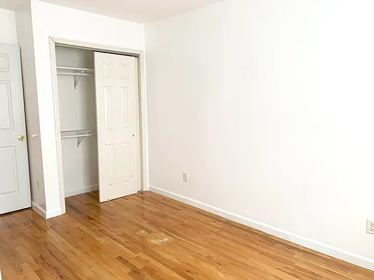 Rented by Capri Jet Realty Corp | media 18
