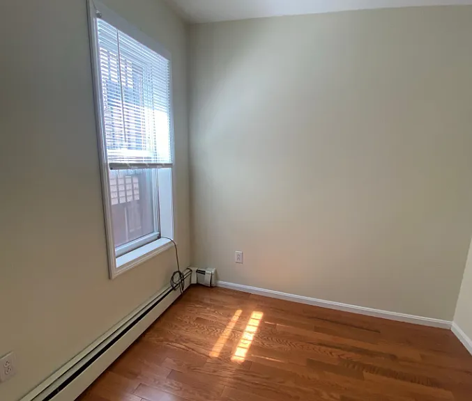 822 Huntington Ave #1 — Photo 3