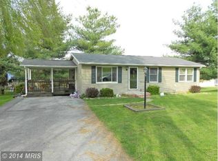 8287 Thames Ct, Waynesboro, PA