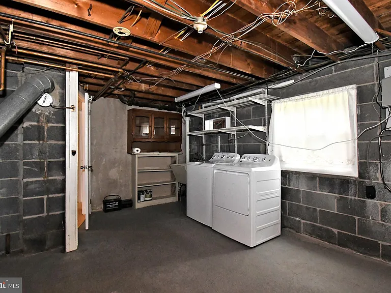 559 General Muhlenberg Rd — Photo 35