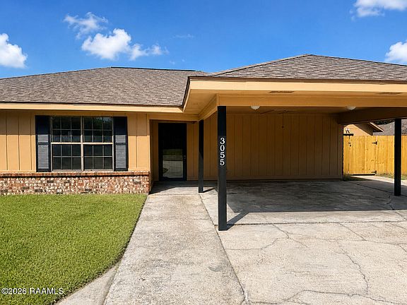 3rd image of 3055 Paddlewheel Rd