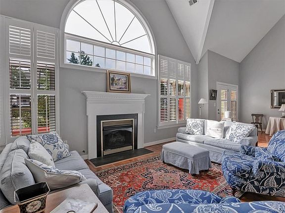 2nd image of 3124 Lake Terrace Ct