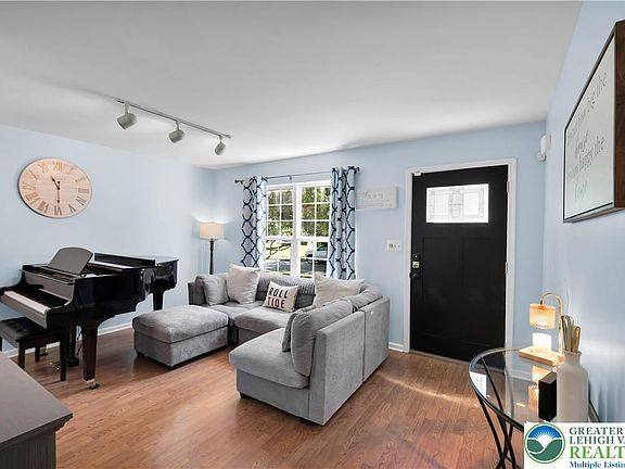 5th image of 4118 Maria Ln