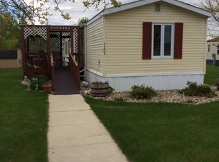 1205 24th St SW, Watertown, SD 57201