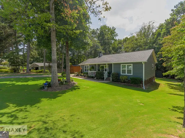 2674 Sardis Dr, Buford, GA 30519