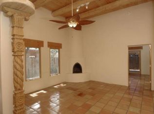 618 Camino Santa Ana #B, Santa Fe, NM 87505