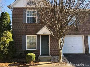 4508 Meadowlark Manor Ln, Louisville, KY 40245
