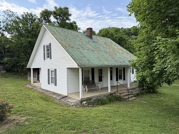 5th image of 328 Young Branch Rd