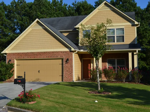 5037 Saphire Ct, Douglasville, GA 30135