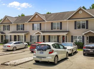 2001 Sherwood St #2009, Greensboro, NC 27403