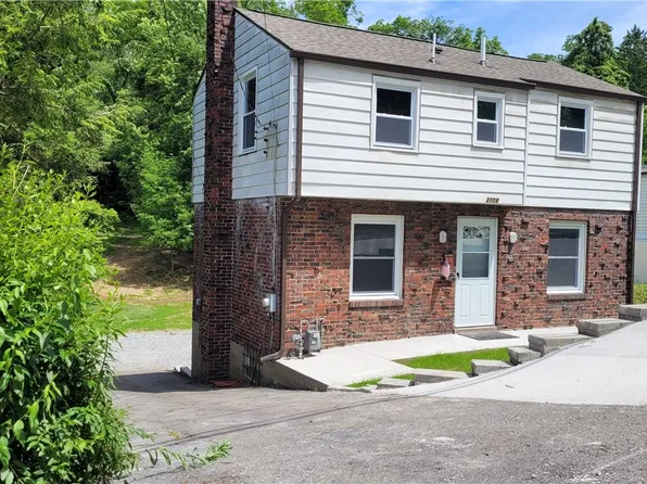 2108 Hillcrest St, Bethel Park, PA 15102