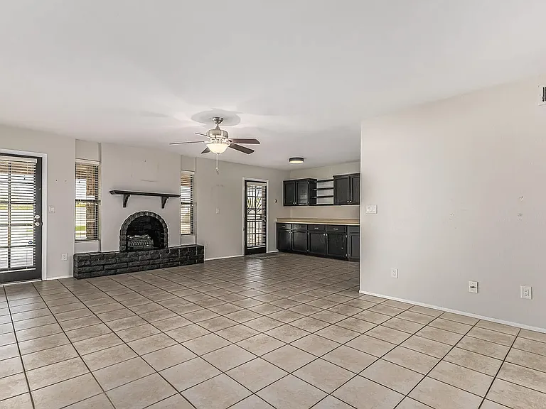4224 E Ashler Hills Dr — Photo 9