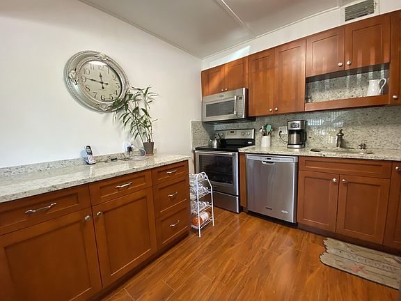 4th image of 102 Wellington Cir #F-1020