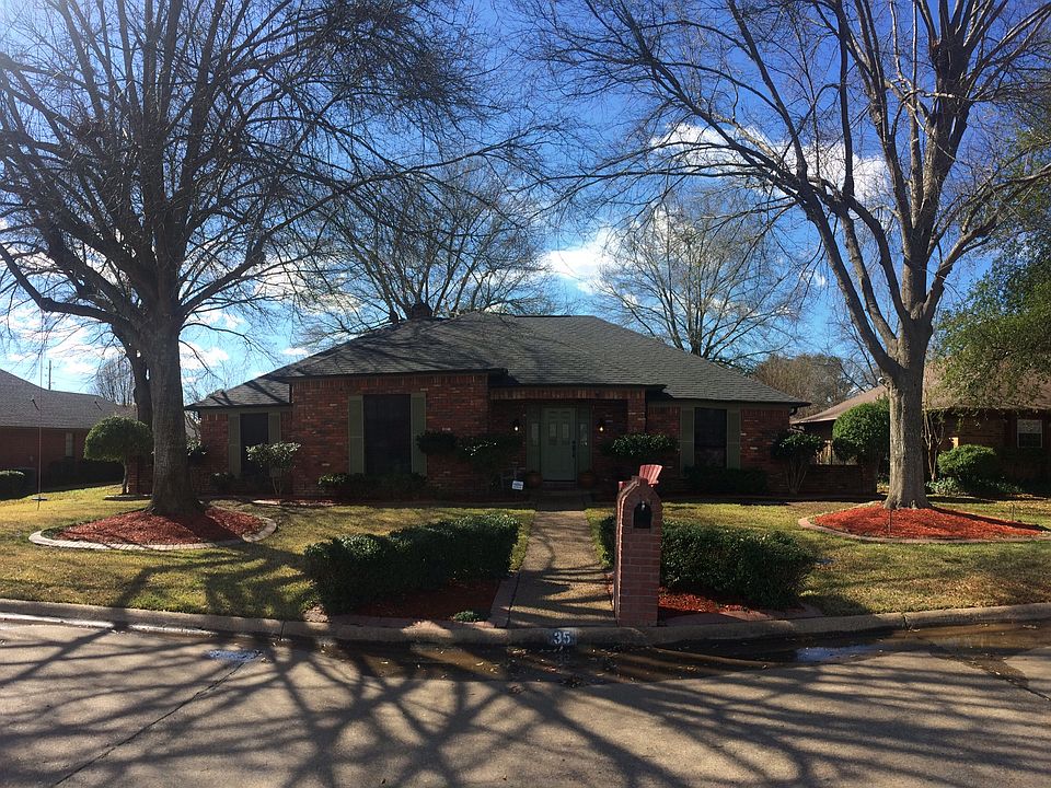 1st image of 35 Fernwood Dr