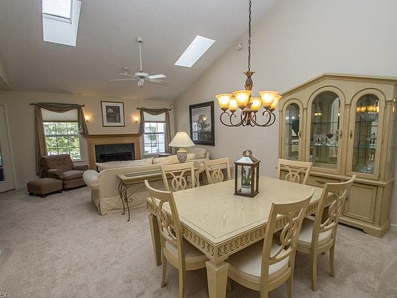 4th image of 36448 Reserve Ct