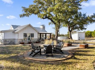 810-2 Kothmann Rd, Dripping Springs, TX 78620