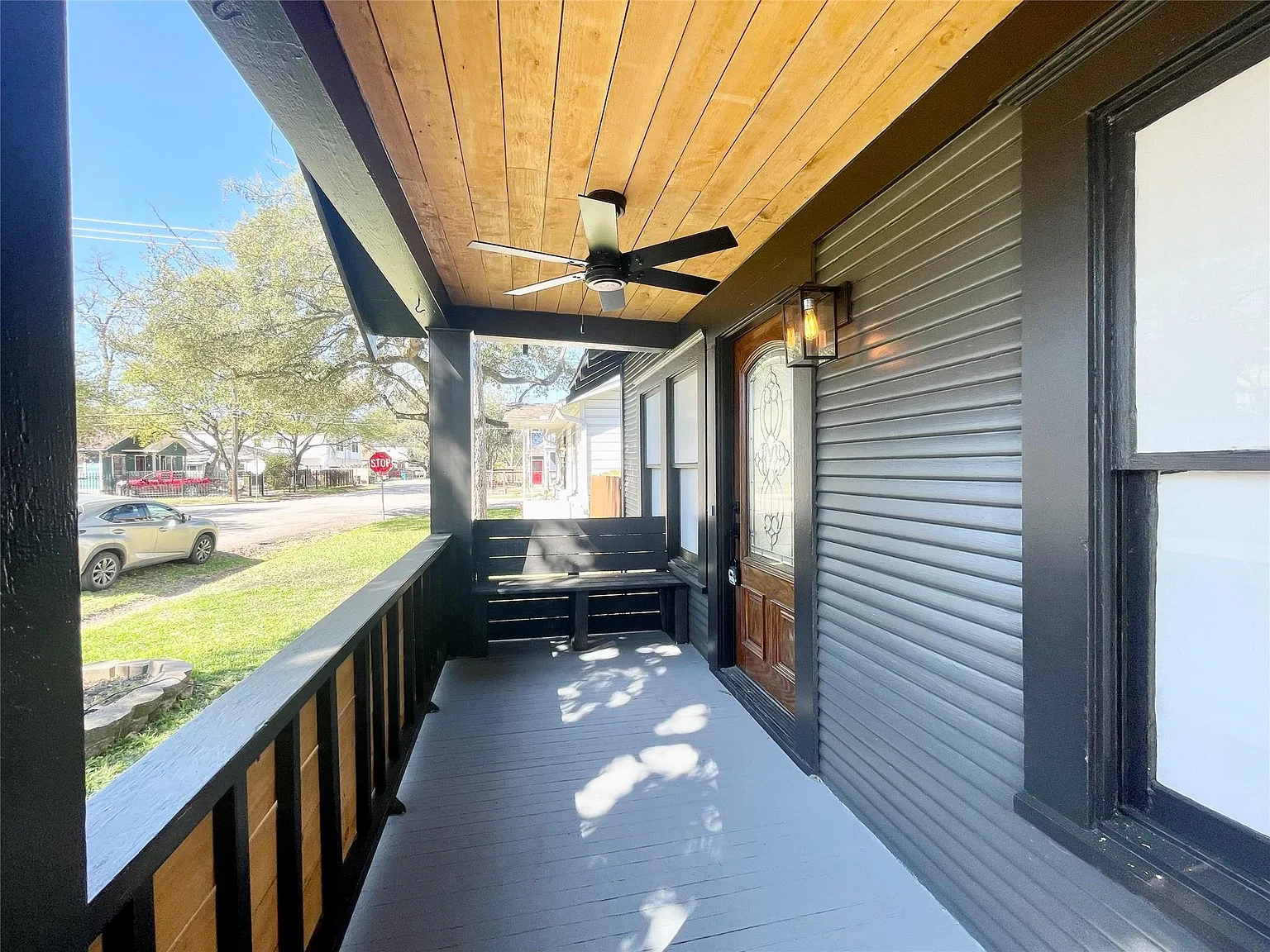 2 bed, 1.0 bath, 1026 sqft, $1,600 — Photo 4